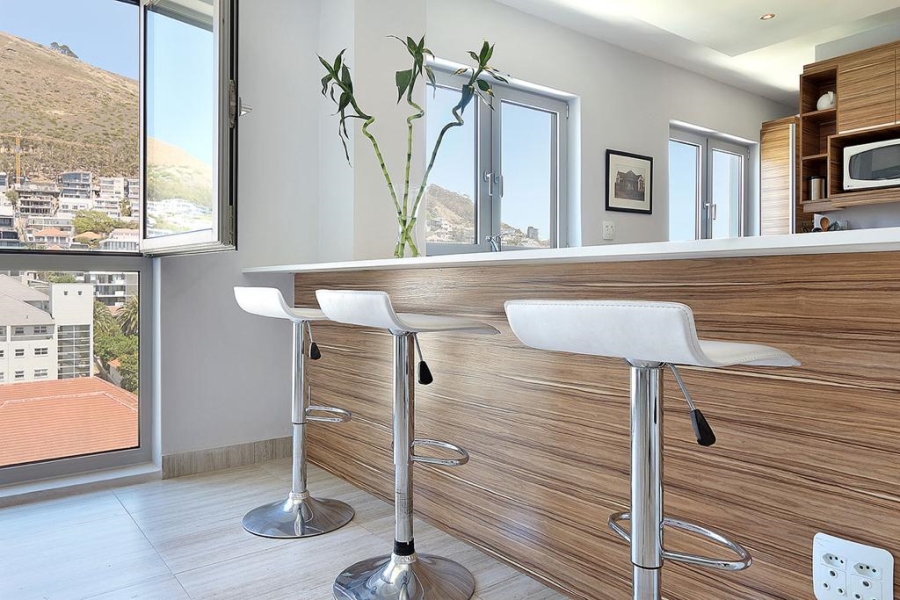 To Let 3 Bedroom Property for Rent in Green Point Western Cape